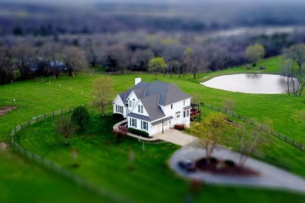 Tipy na video z dronu, které prodá vaši nemovitost